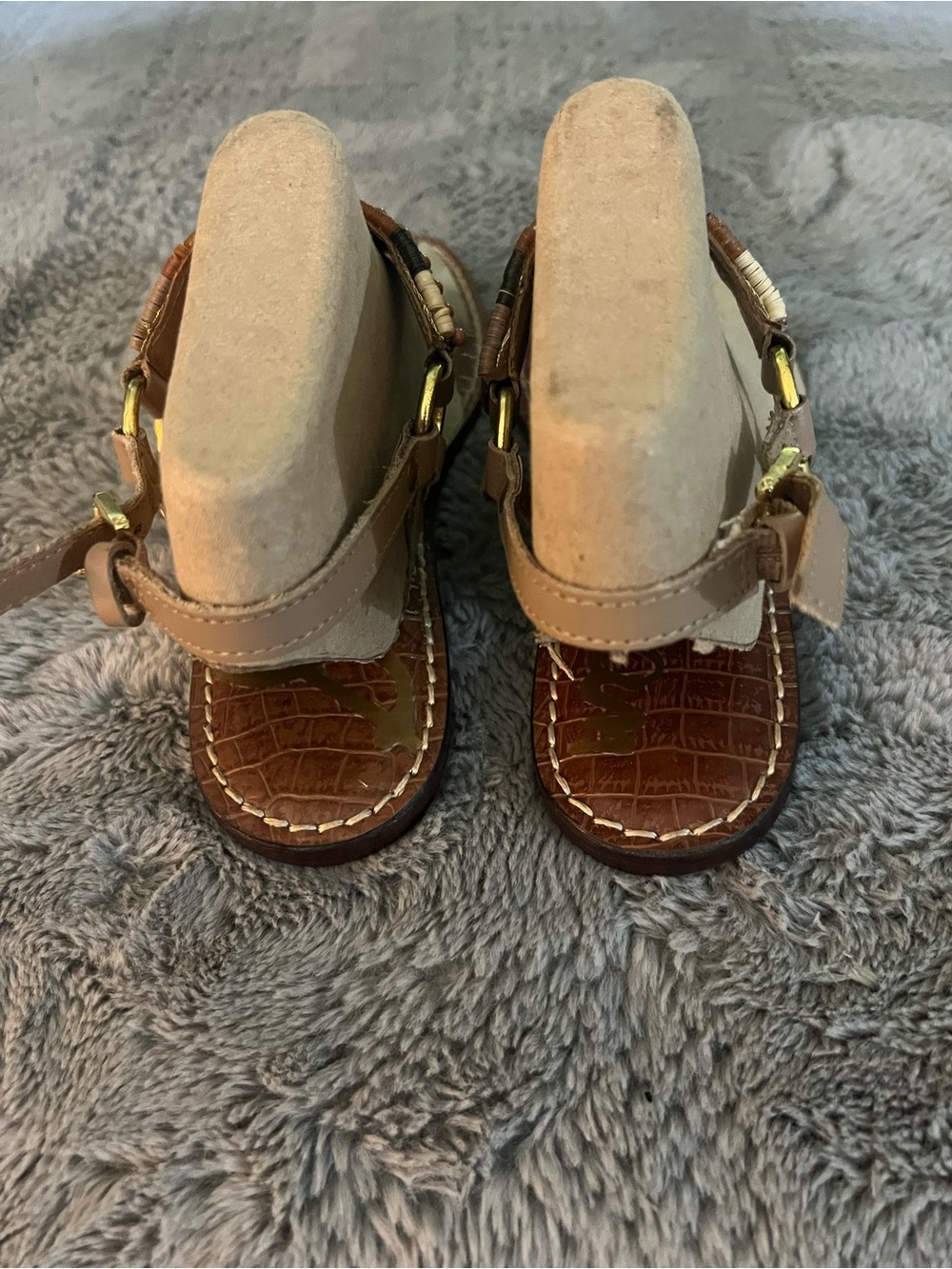 Sam Edelman Beaded T-Strap Brown Sandals with Metallic Accents - Picture 3 of 7